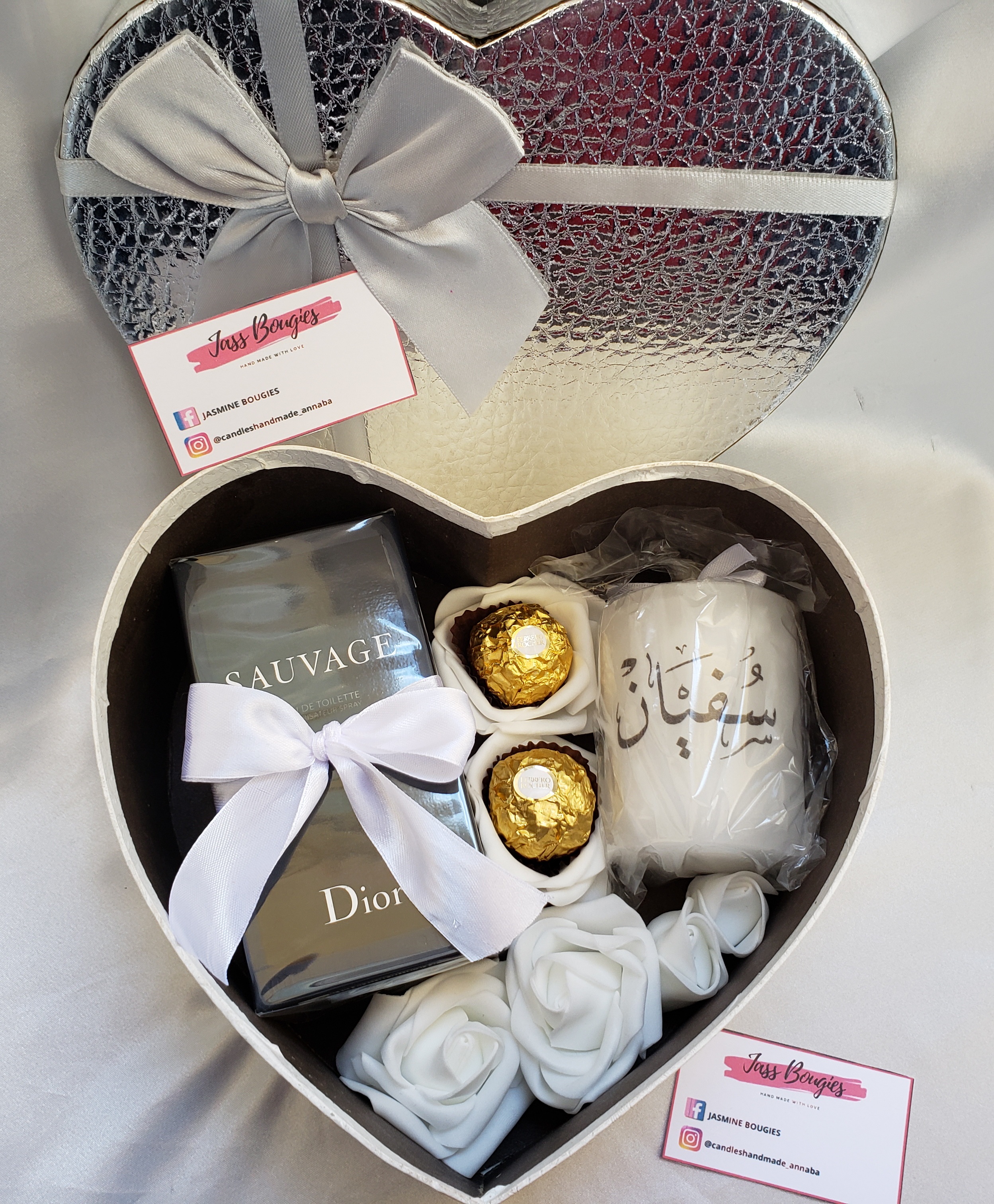 Gift box bougie pour homme (bougie, parfum, chocolat, fleurs) - Kawarir