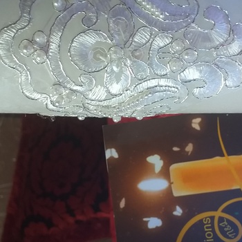 bougie blanche perlé 🕯 🕯's image