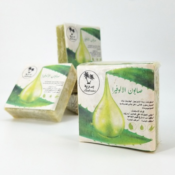 Savon d'aloe vera bio, savon artisanal naturel fait main par Bédouine Cosmétiques, handmade soap, صابون طبيعي بالالوفيرا صناعة حرفية يدوية