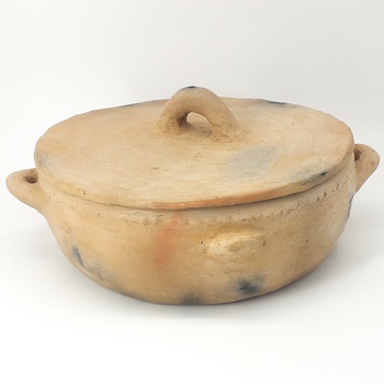 قدر طبخ تقليدي مصنوع من الطين Marmite en argile's image