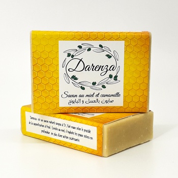 Savon artisanal naturel bio au miel et camomille fait main par Darenza, handmade soap,صابون طبيعي بالعسل و البابونج صناعة حرفية يدوية