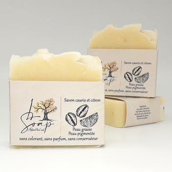 Savon artisanal naturel bio aux cauris et citron, savon illuminateur, anti-imperfections fait main par L Soap, handmade soap, صابون طبيعي  صناعة حرفية يدوية