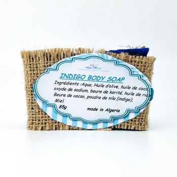 Savon indigo artisanal naturel bio fait main par Magnolia pearl, handmade indigo soap, savon nila zar9a,  صابون طبيعي بالنيلة الزرقاء صناعة حرفية يدوية