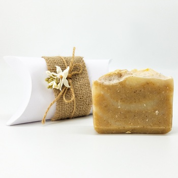 Savon d'aloe vera bio, savon artisanal naturel fait main par Magnolia Pearl, handmade soap, صابون طبيعي بالالوفيرا صناعة حرفية يدوية's image