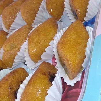 Makrout aux dattes   مقروض معسل بالغرس